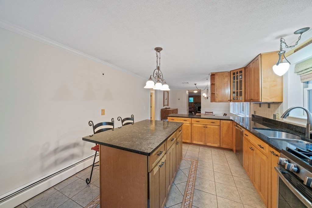 83 Fort Hill St