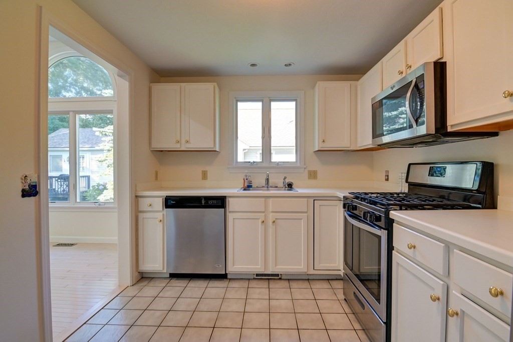 64 Pine Hill Blvd # 64