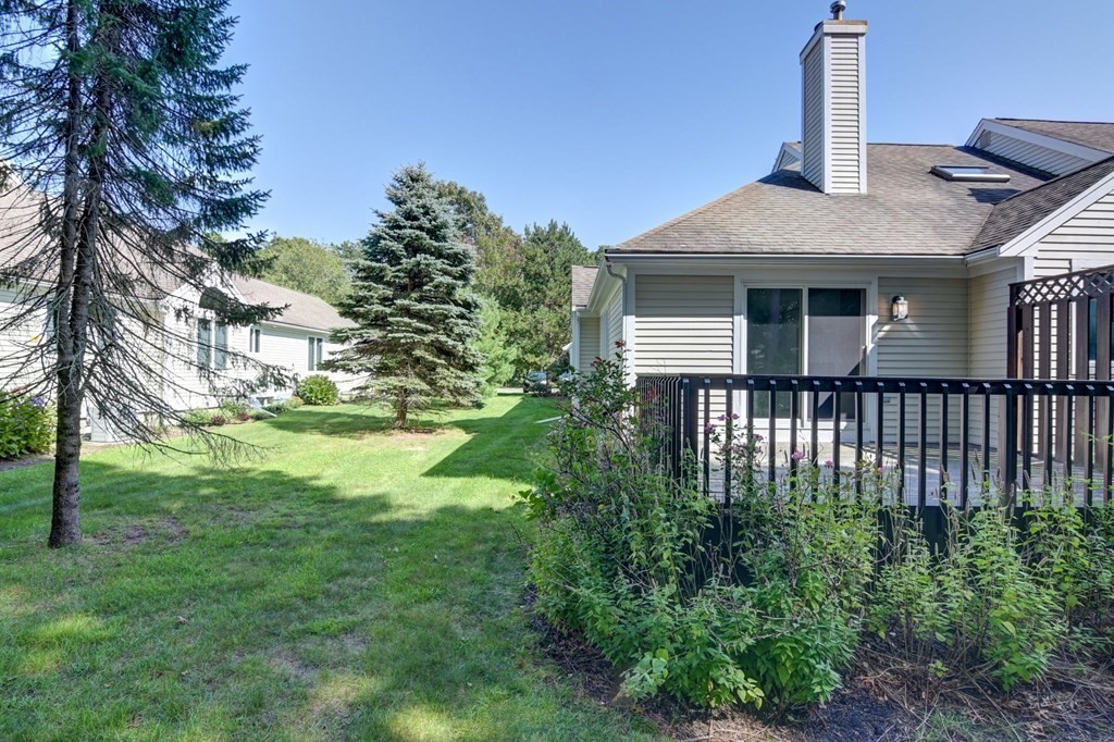 64 Pine Hill Blvd # 64