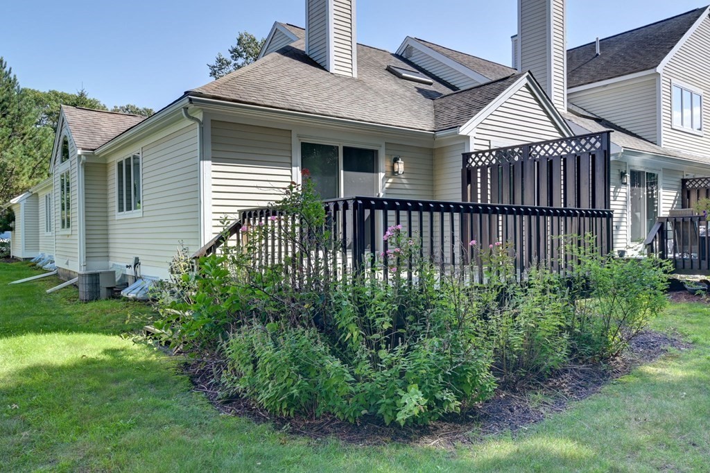 64 Pine Hill Blvd # 64