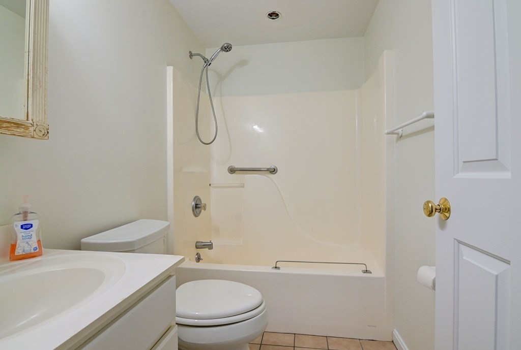 64 Pine Hill Blvd # 64