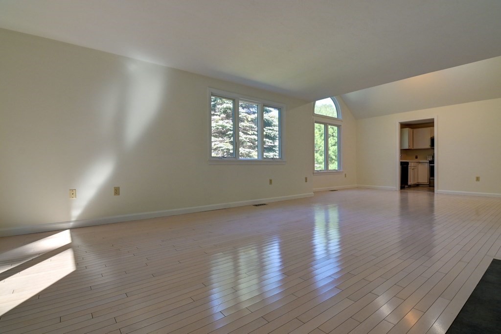 64 Pine Hill Blvd # 64