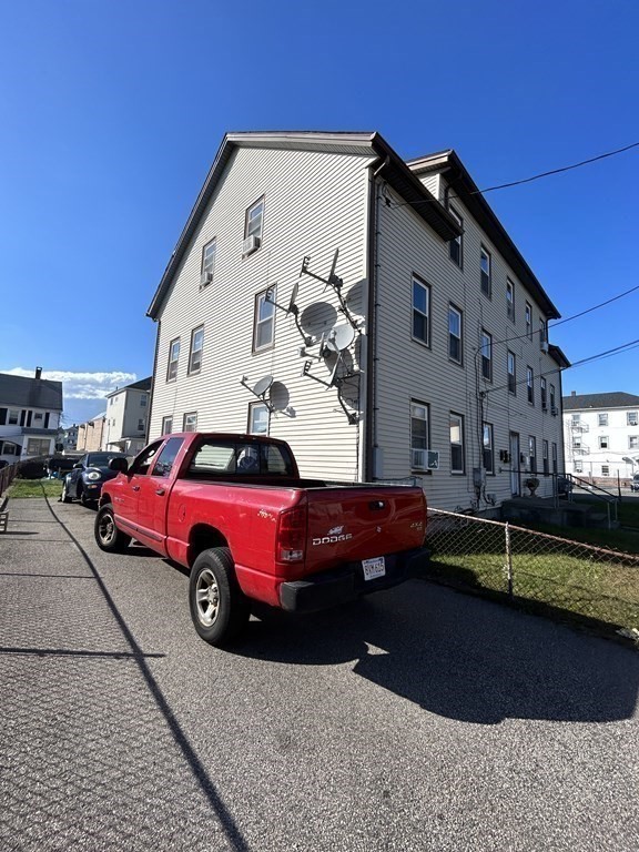 39 Quarry St
