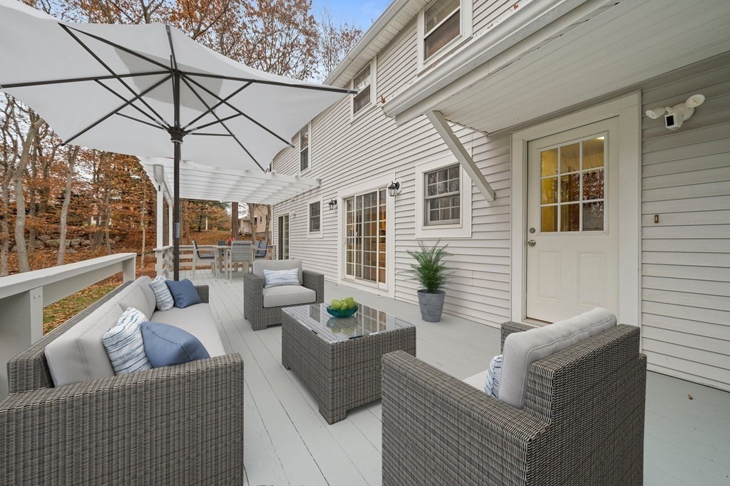 60 Checkerberry Road