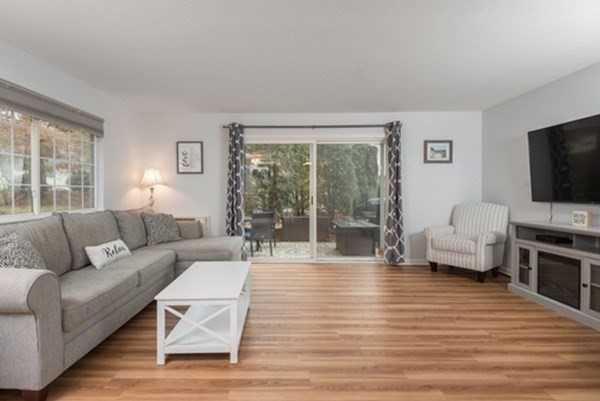 6 Adam Street # 5