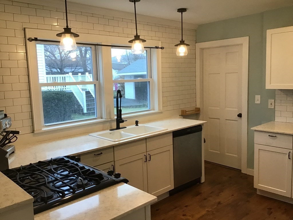 61 Bickford Rd