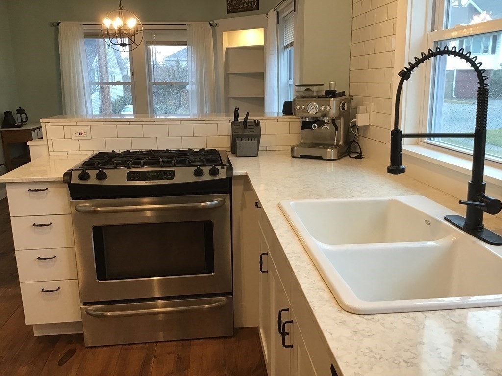 61 Bickford Rd