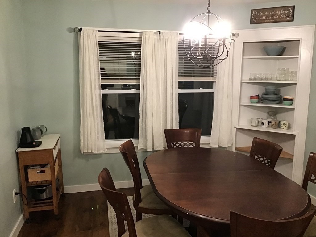 61 Bickford Rd