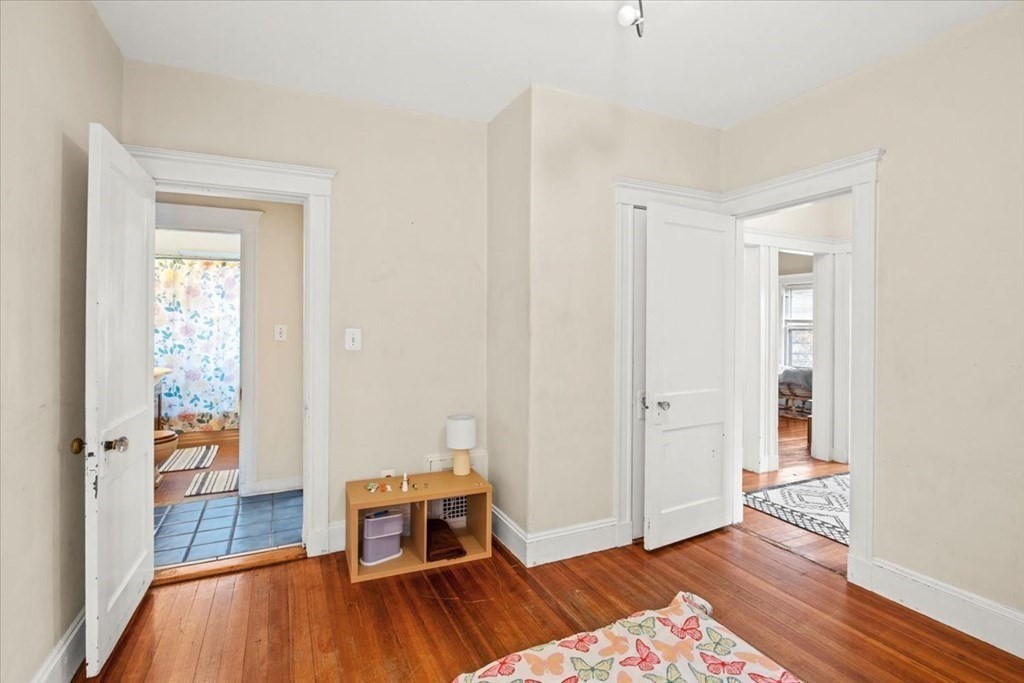 16 West St