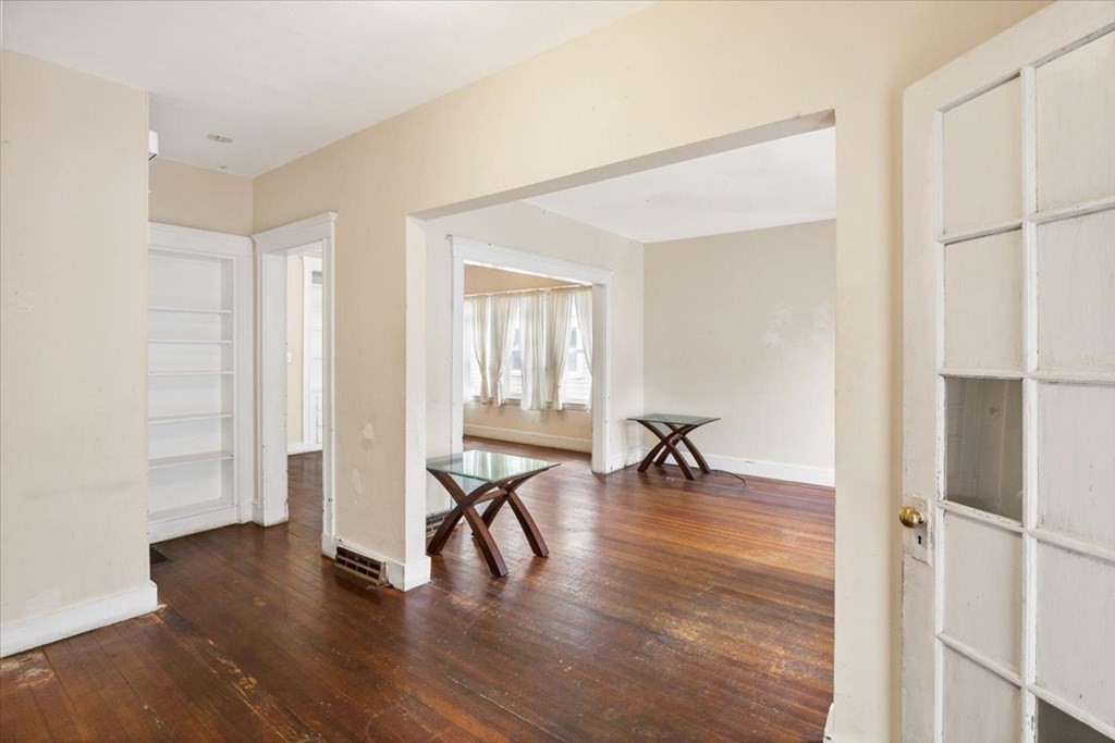 16 West St