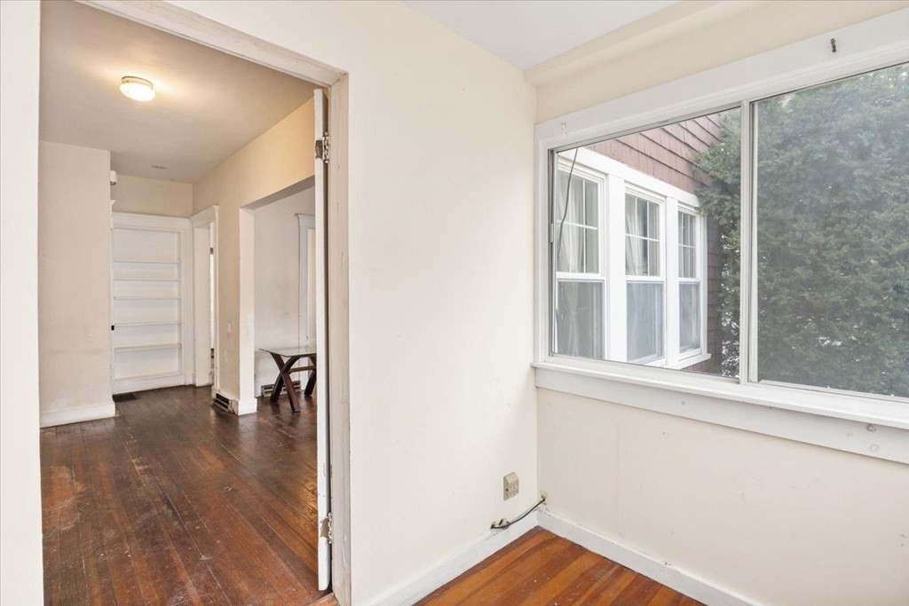 16 West St