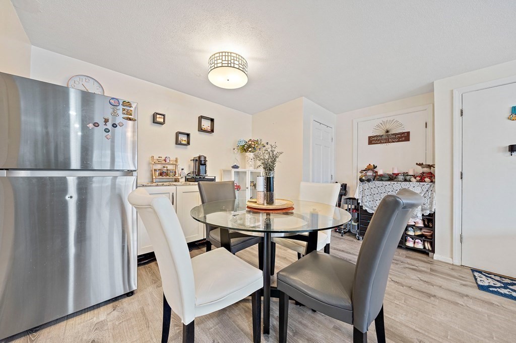 3 Tara Dr # 7