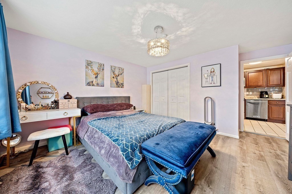 3 Tara Dr # 7