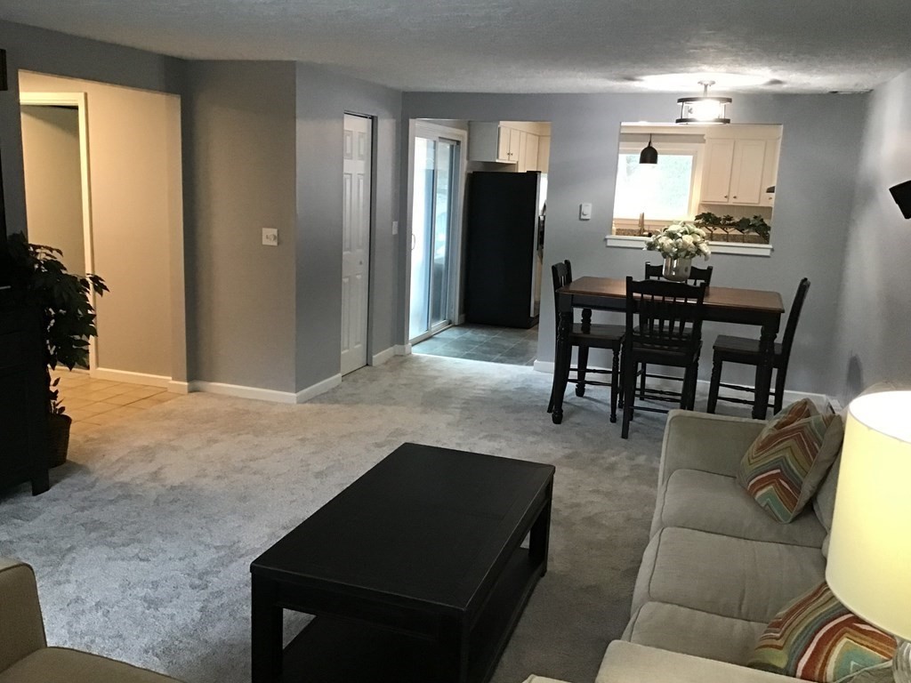 27 Surrey Ln # 27