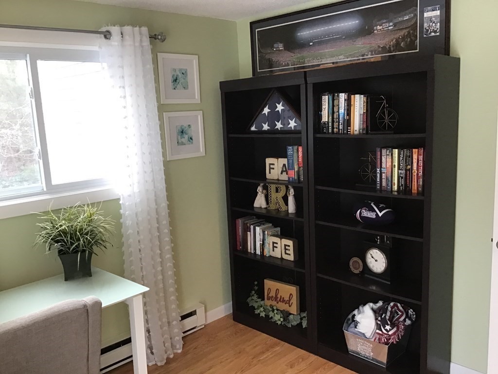 27 Surrey Ln # 27