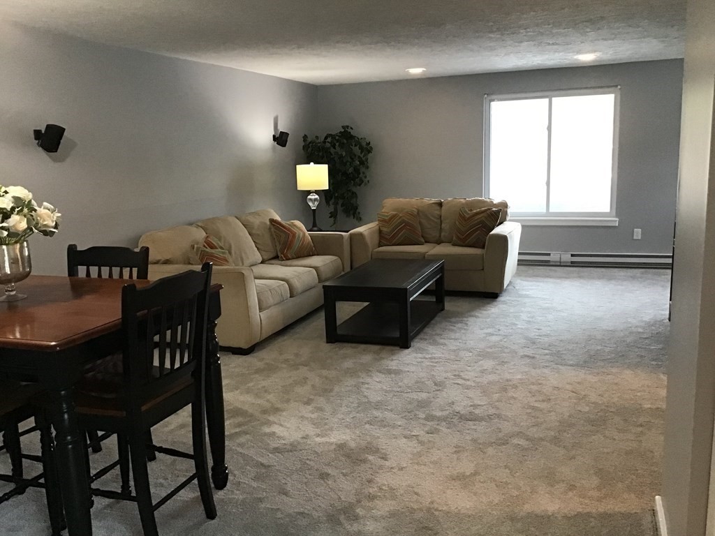 27 Surrey Ln # 27