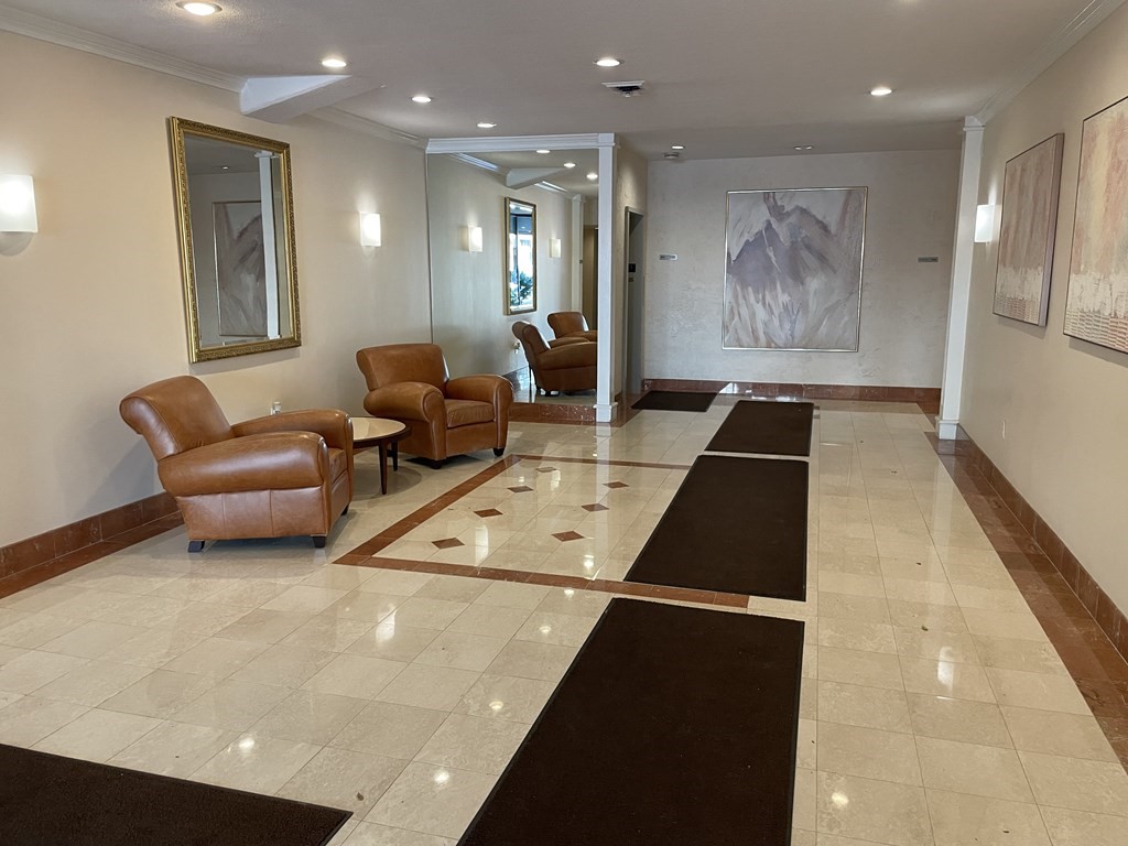 120 Beaconsfield Rd # T2