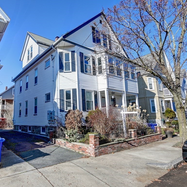 55-57 Presley St