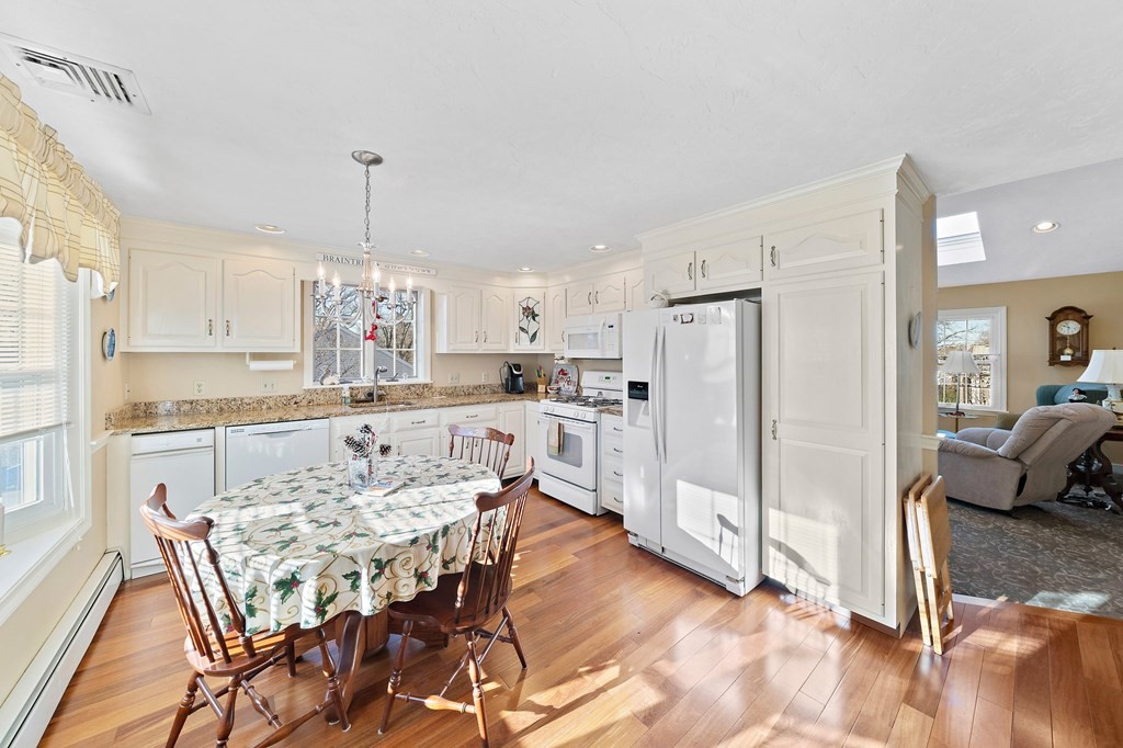 27 Edwards Rd