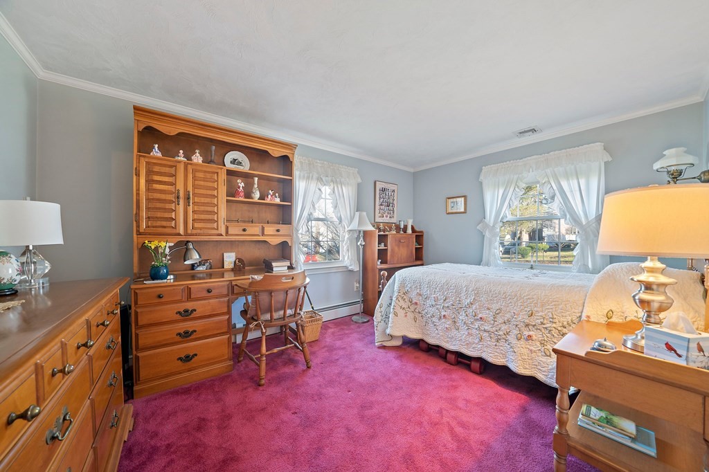 27 Edwards Rd