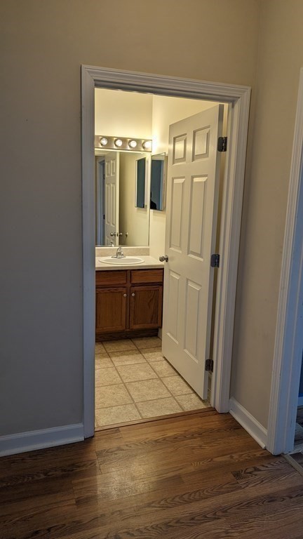 21 Hampshire Rd # 205