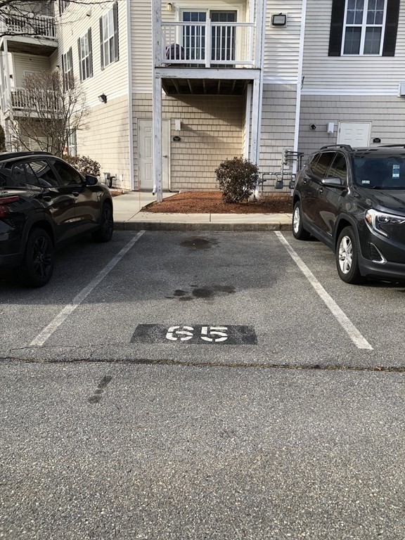 21 Hampshire Rd # 205