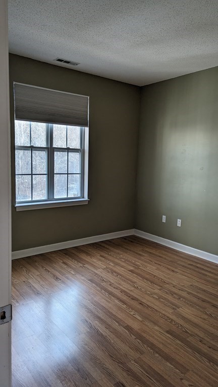 21 Hampshire Rd # 205