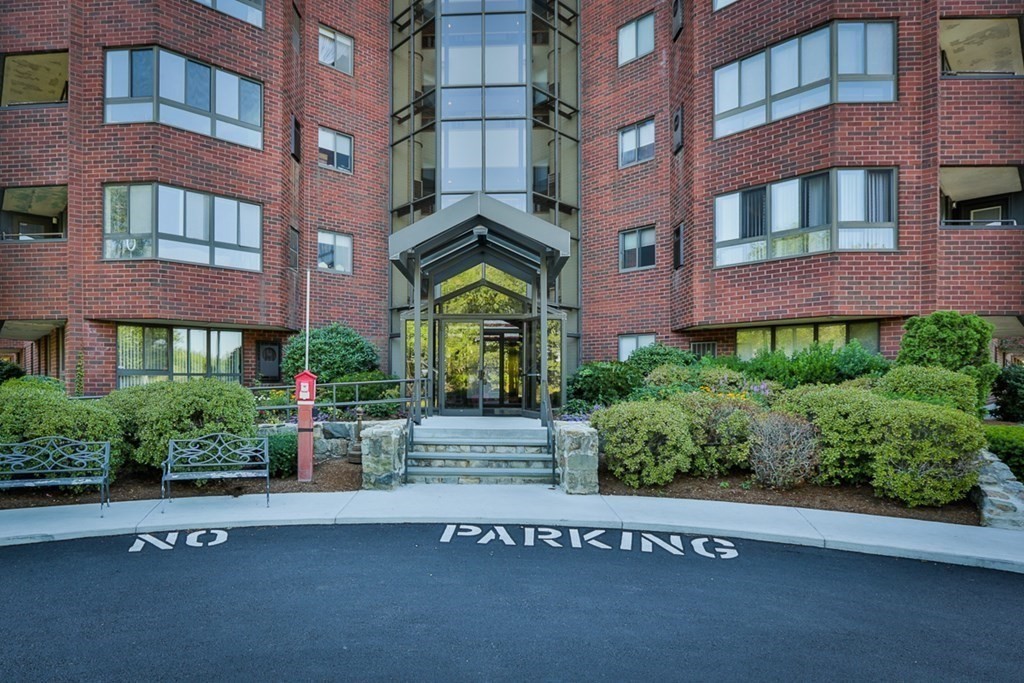 200 Burkhall St # 710