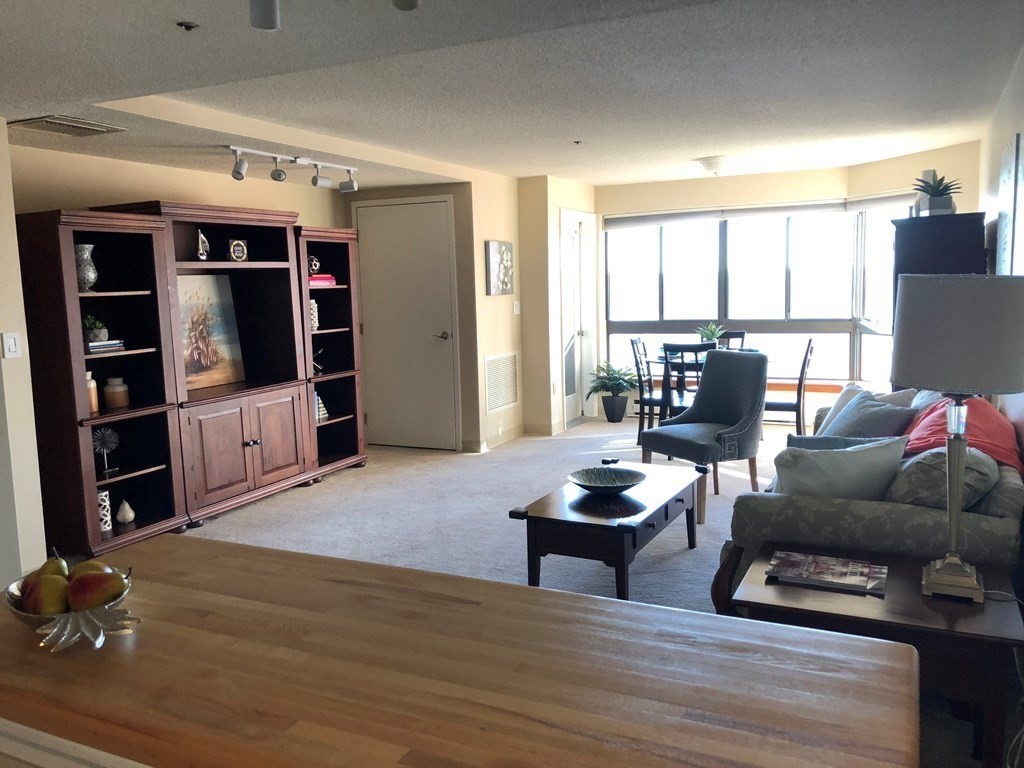 200 Burkhall St # 710