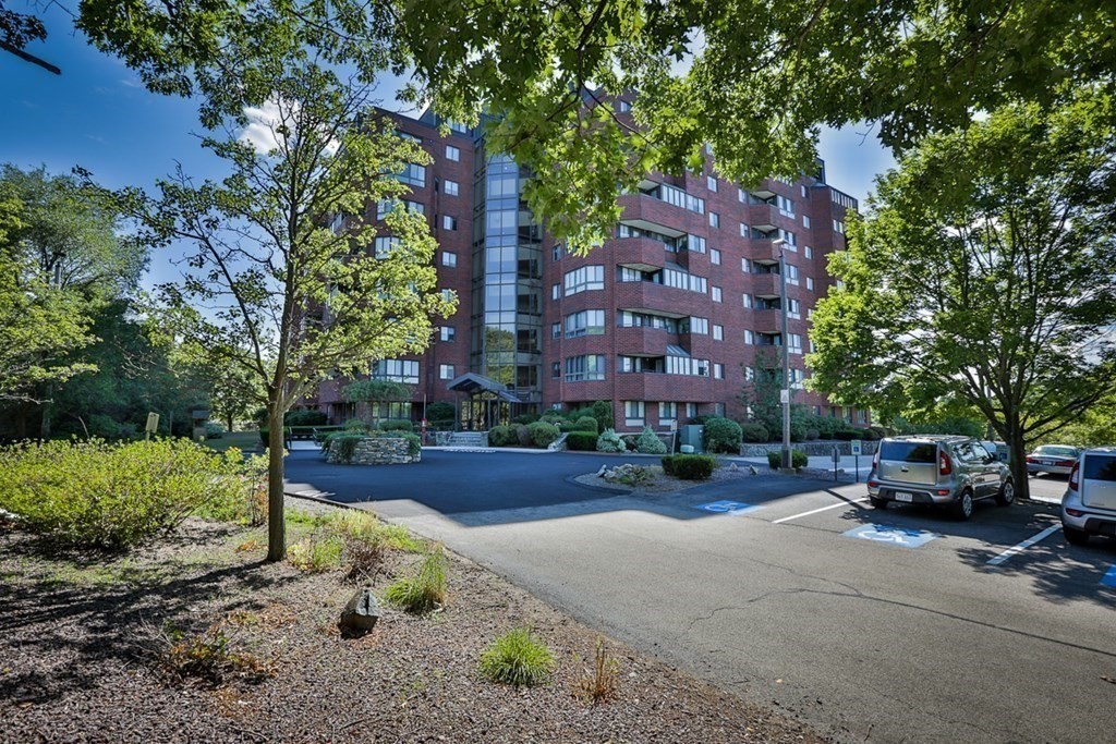 200 Burkhall St # 710