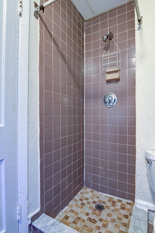 25 Oakland Ave # 2F