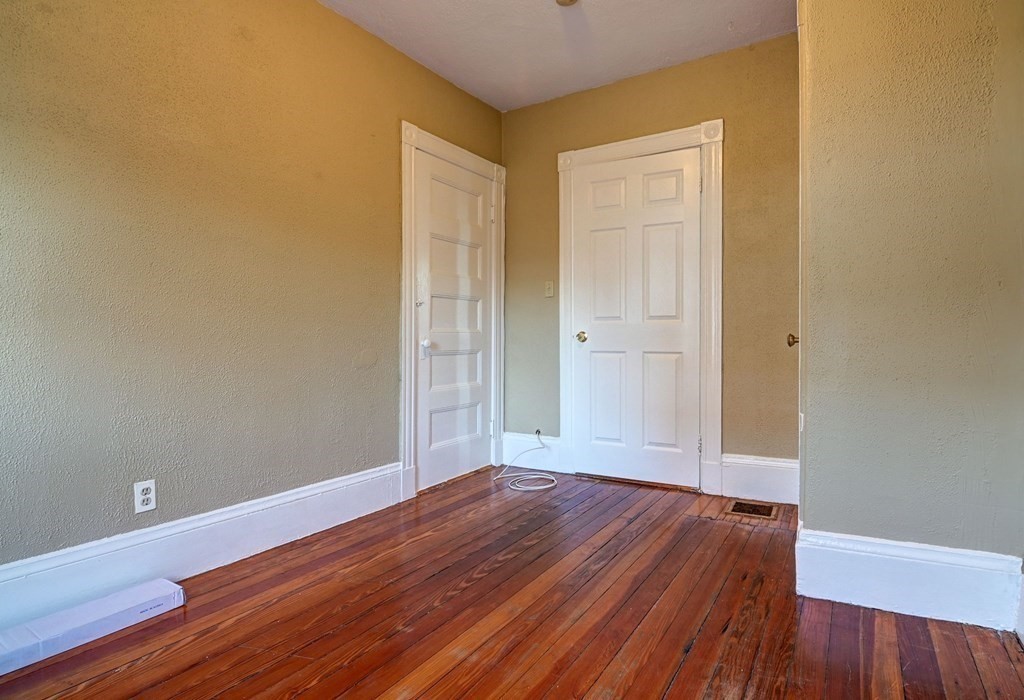 25 Oakland Ave # 2F