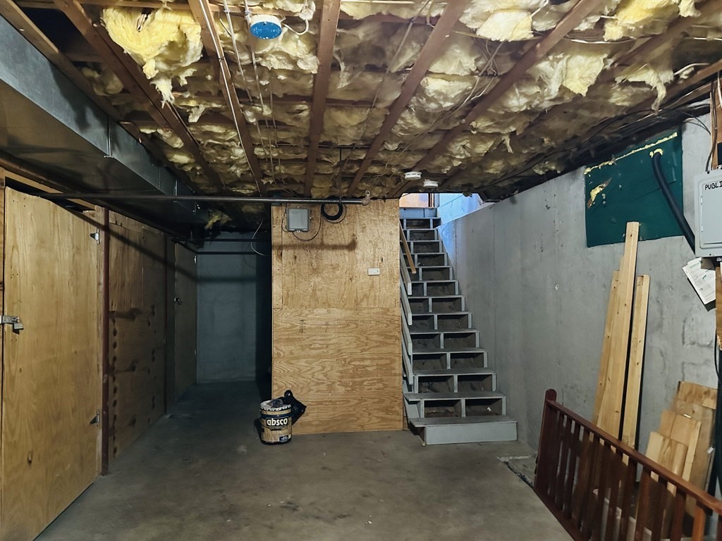 101 Hancock St