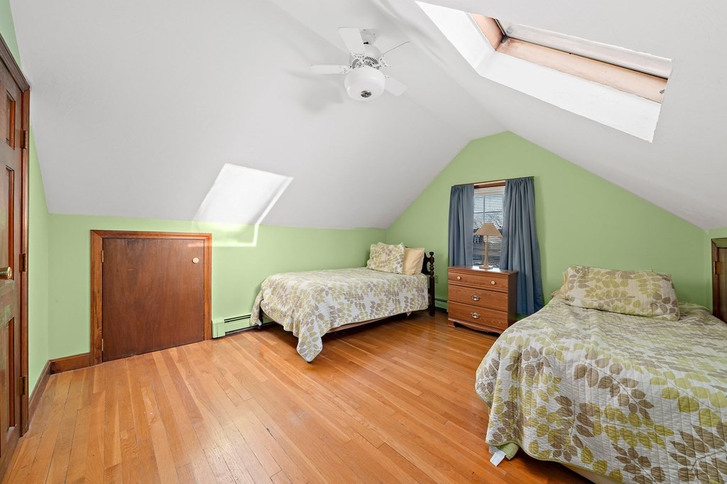 65 Moreland Rd