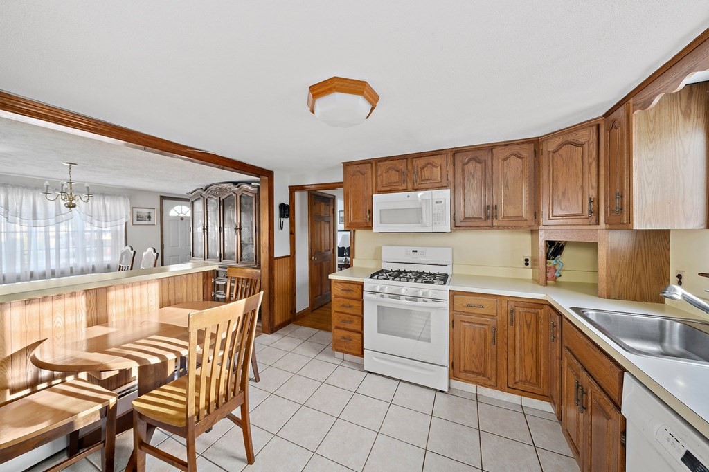 65 Moreland Rd
