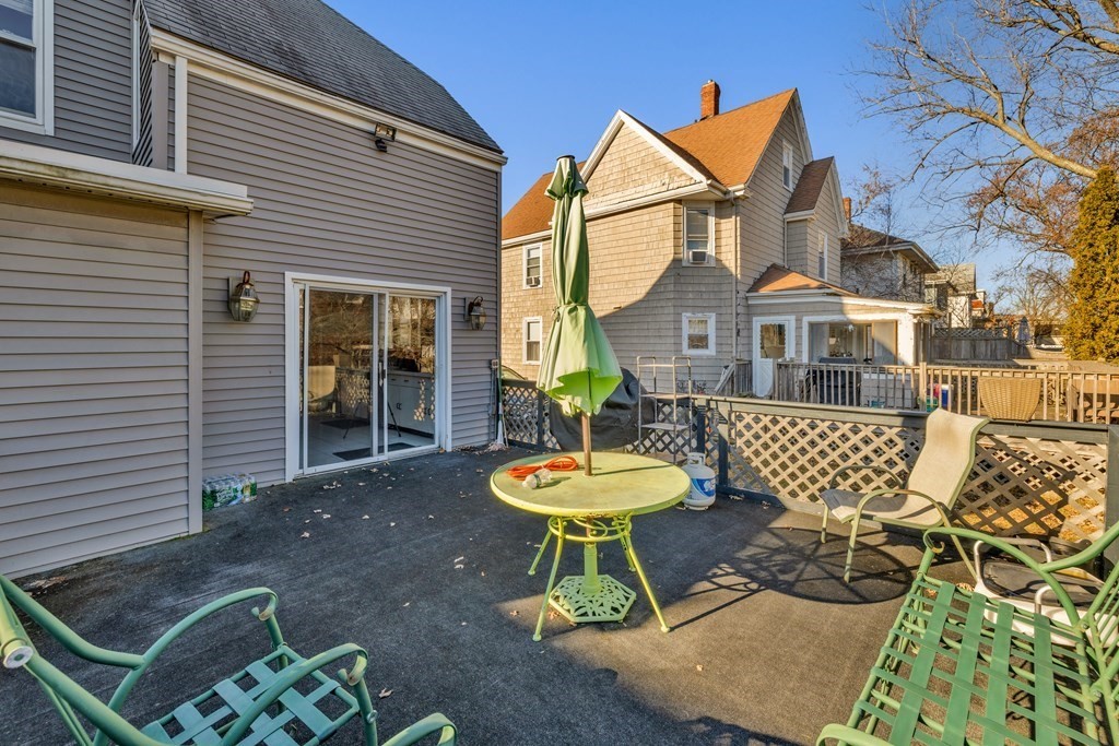 72 Freeman St
