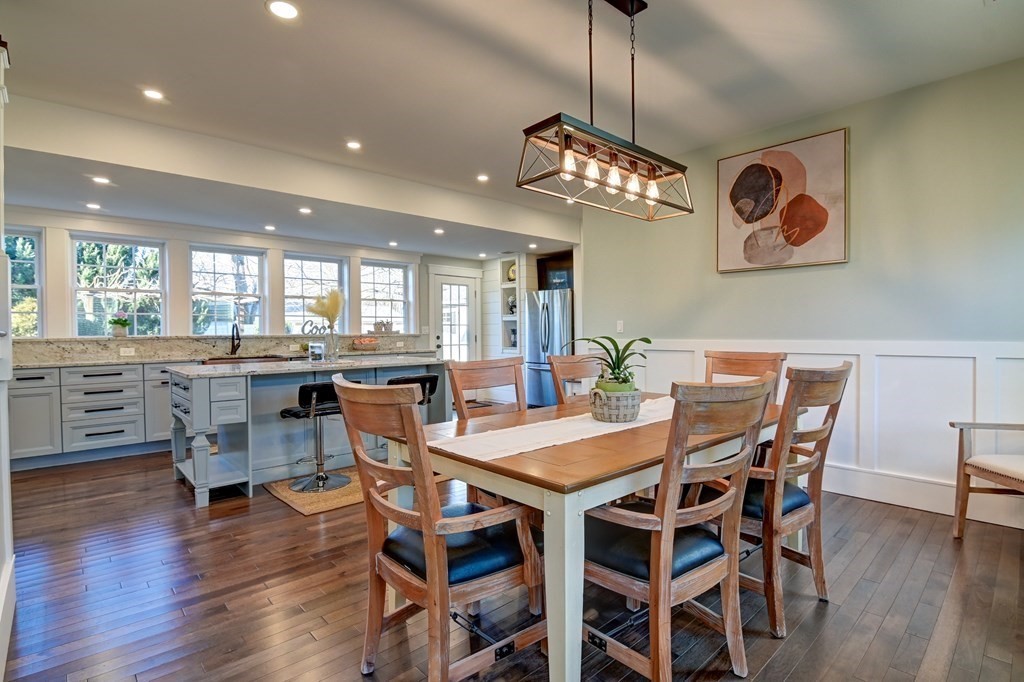 77 Joseph Rd