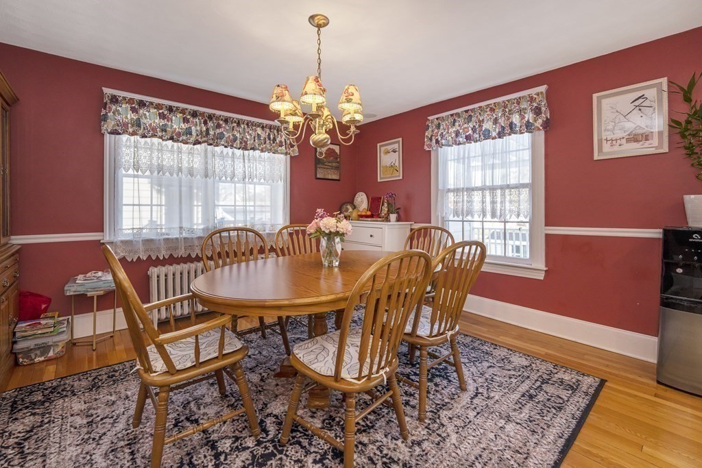 28 Newfield St