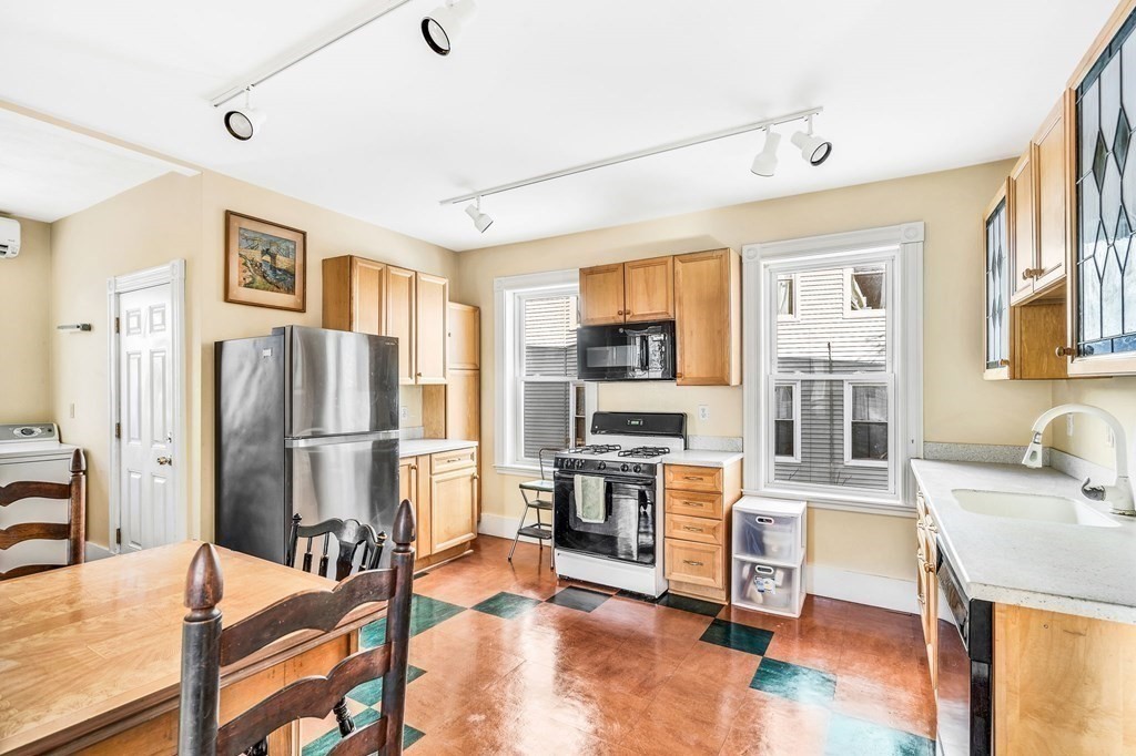 2-4 Bucknam St # 2