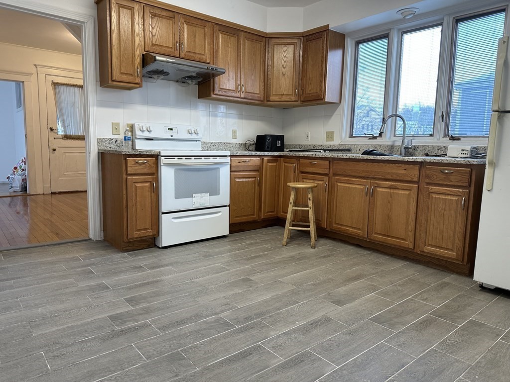 247 N Central Ave # 1