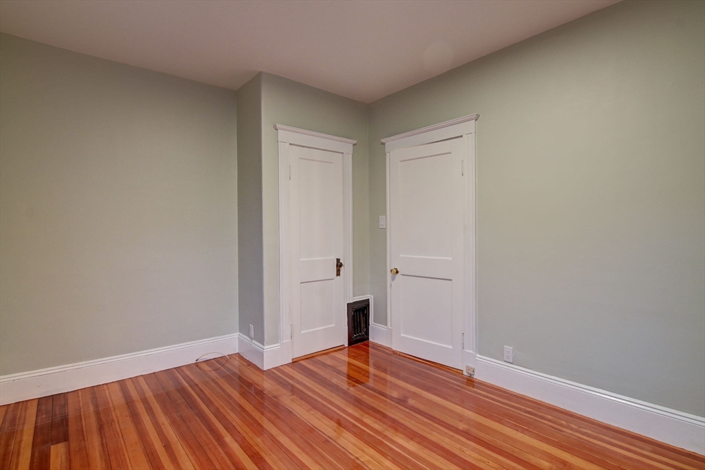 28 Trescott St # 0
