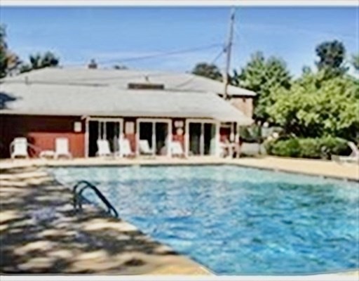 99 Fountain Ln # 8