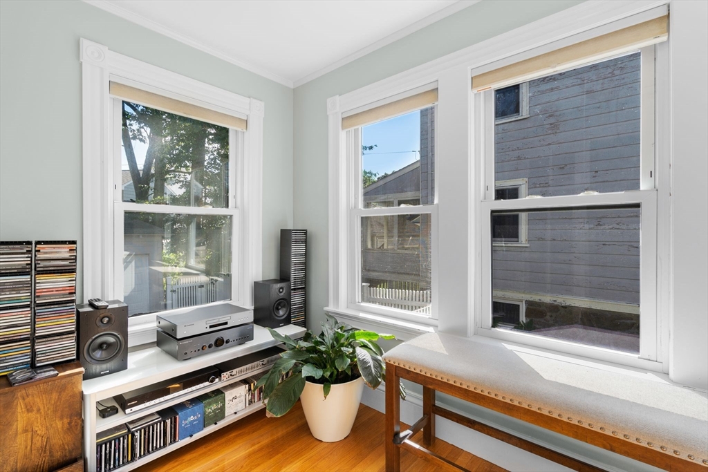 358 Weld St