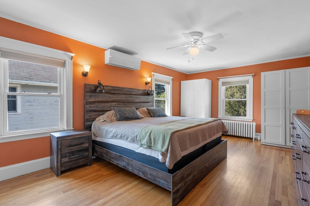 358 Weld St