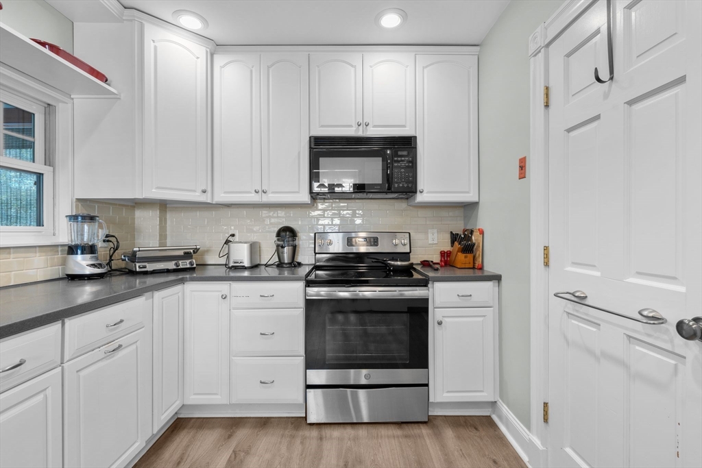 358 Weld St