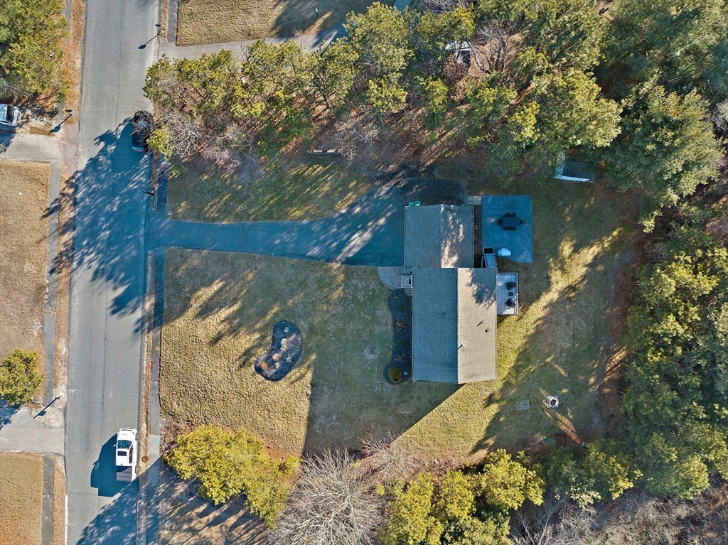 80 Dickson Dr