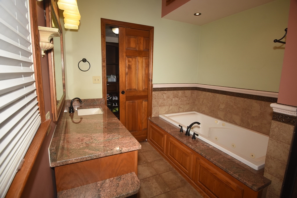 78 Bernard Cir