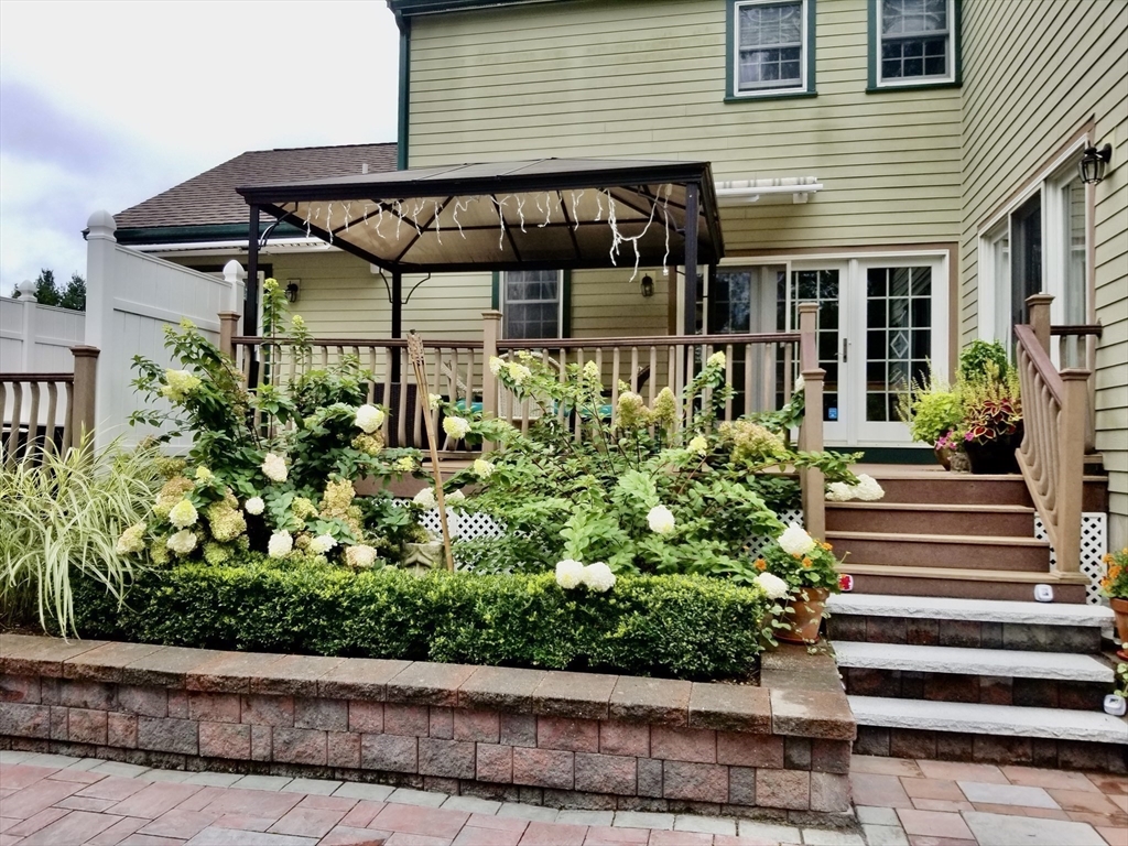 78 Bernard Cir