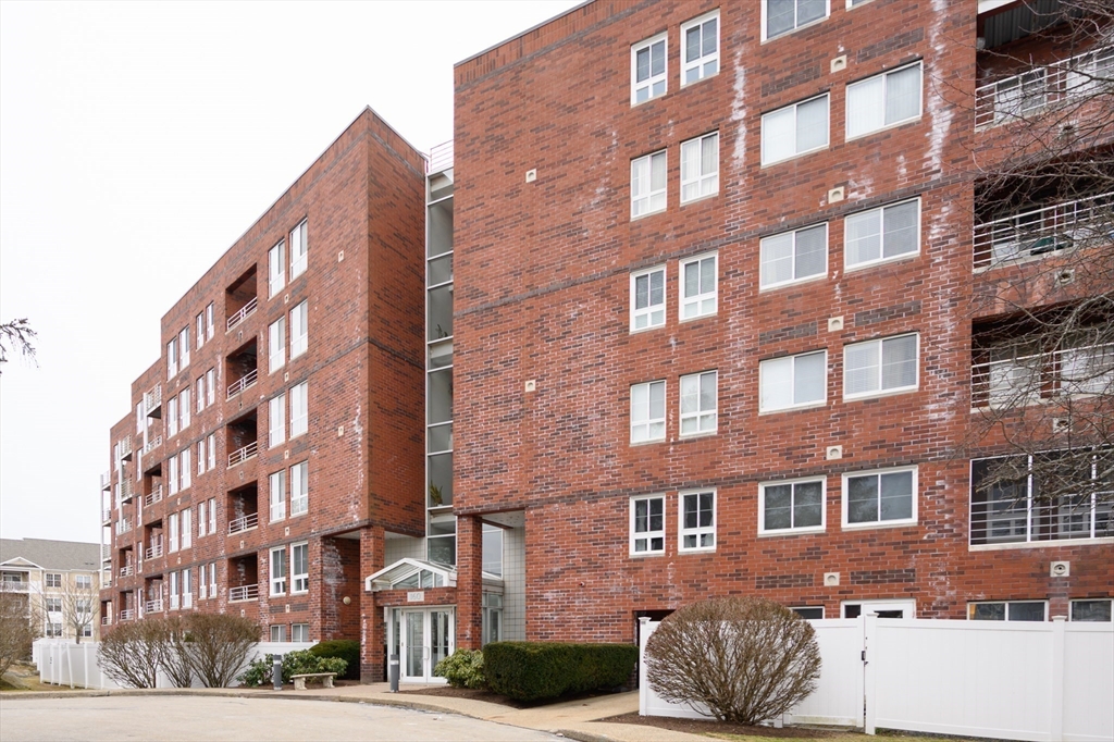 160 Burkhall St # 609