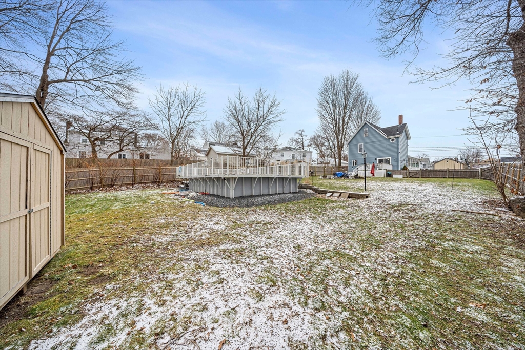 102 Arnold St